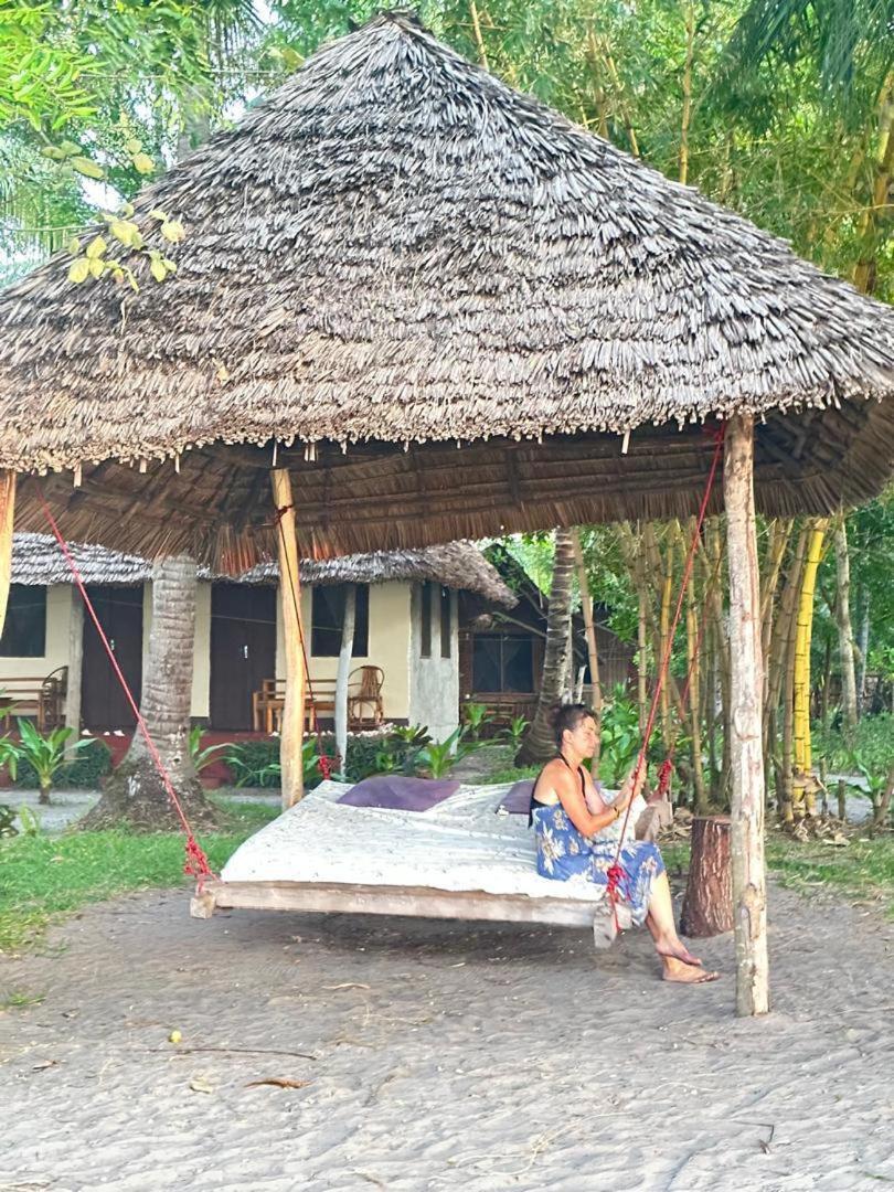 Juani Beach Bungalows Kilindoni Extérieur photo